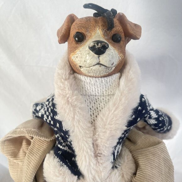 Rare Vintage Female Dog Shelf Sitter Unique Collectible Snowflake Sweater ❄️ - Picture 5 of 7